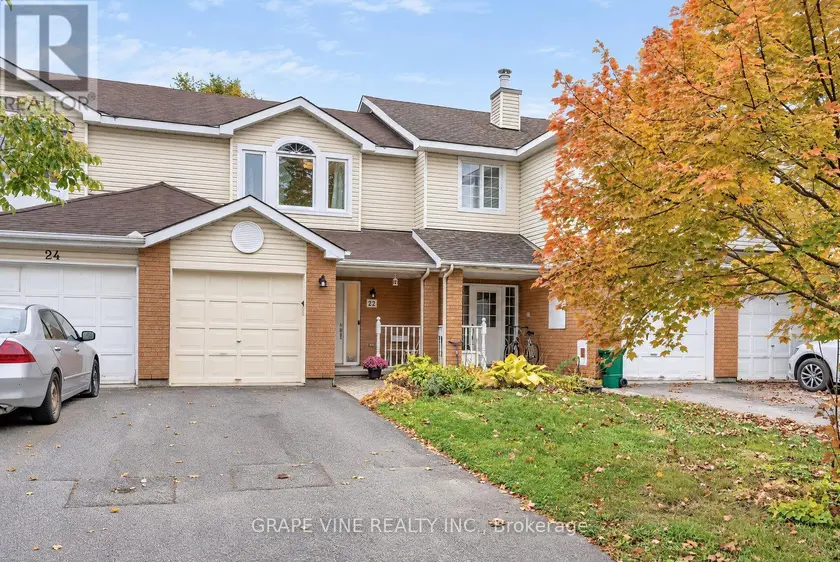 Townhouse at 22 HODGSON COURT, Ottawa