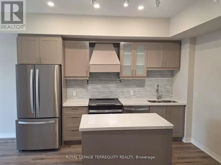 Apartment at LP 15 - 50 HERRICK AVENUE, St. Catharines
