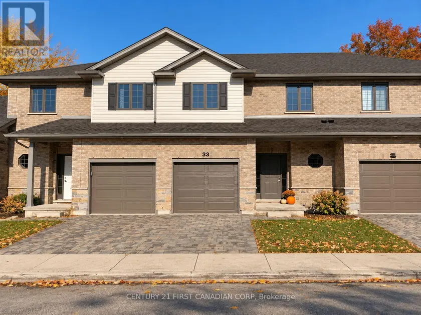 Townhouse at 33 - 2910 TOKALA TRAIL, London