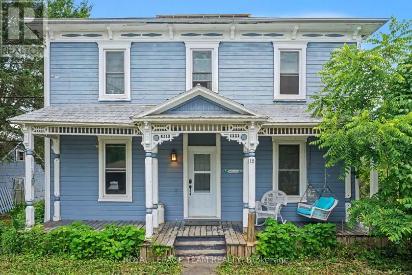 Detached at 18 MOFFAT STREET, North Dundas