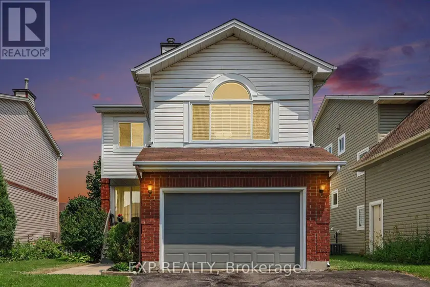 Detached at 17 HUNTERSFIELD DRIVE, Ottawa