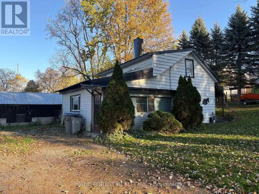 Detached at 15 CHARLES STREET N, St. Marys