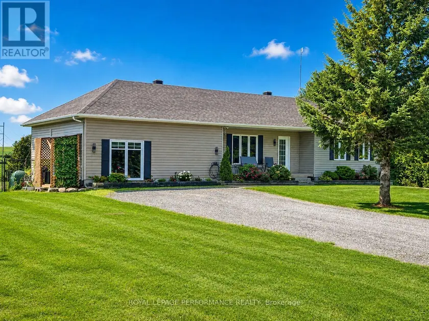 Detached at 1890 CASSBURN ROAD, Champlain