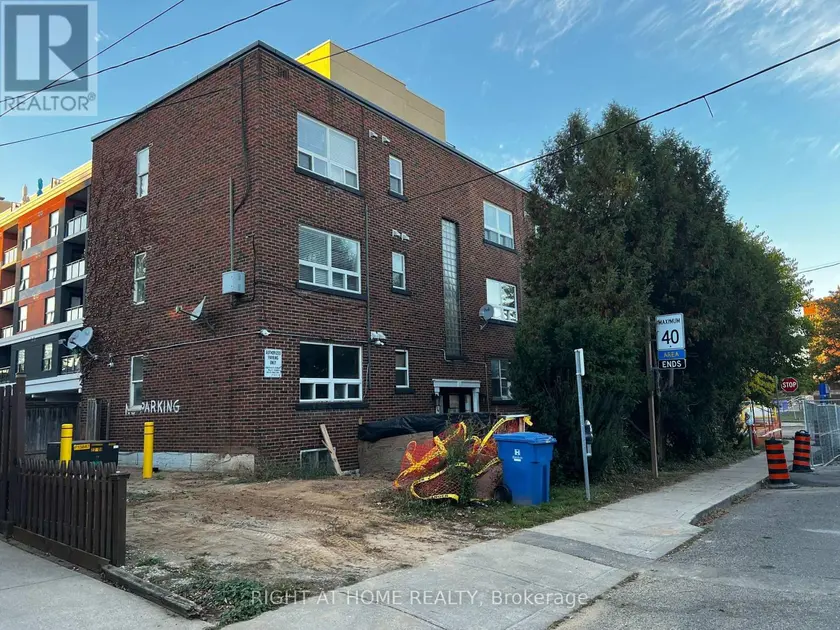 Multiplex at UNIT 6 - 4 GROSVENOR AVENUE S, Hamilton