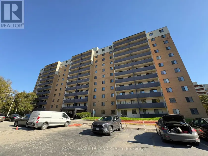 Apartment at 603 - 756 KIPPS LANE, London East