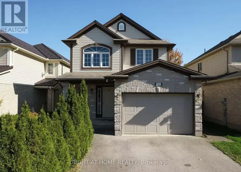 Detached at 1422 MICKLEBOROUGH DRIVE, London