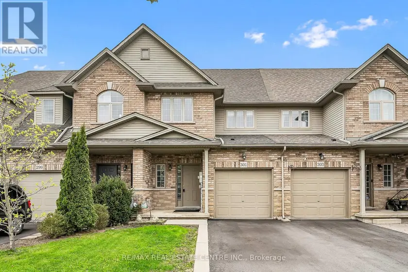 Townhouse at 301 SOUTHBROOK DRIVE, Hamilton