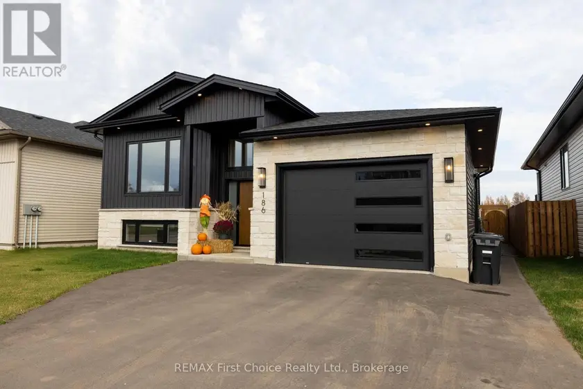 Detached at 186 BRUIN CRESCENT, Thunder Bay