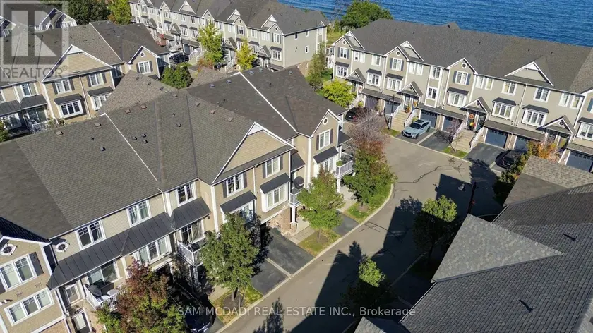 Townhouse at 23 - 337 BEACH BOULEVARD, Hamilton