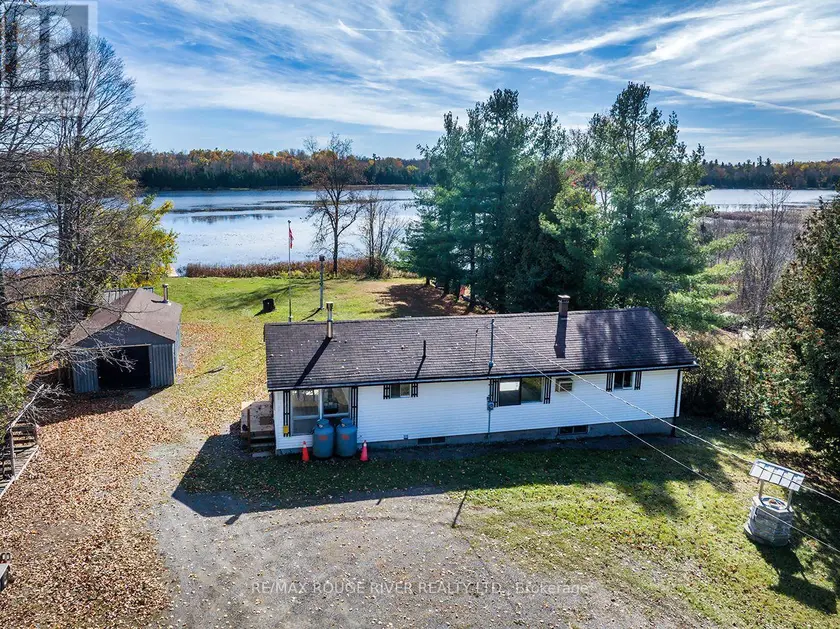 Detached at 315 SWINBURNE LANE, Stirling-Rawdon