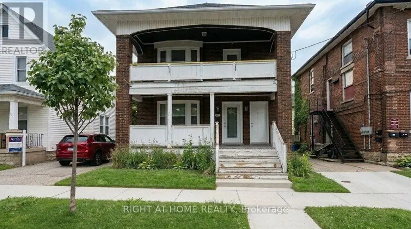 Multiplex at 132 VICTORIA STREET S, Sarnia