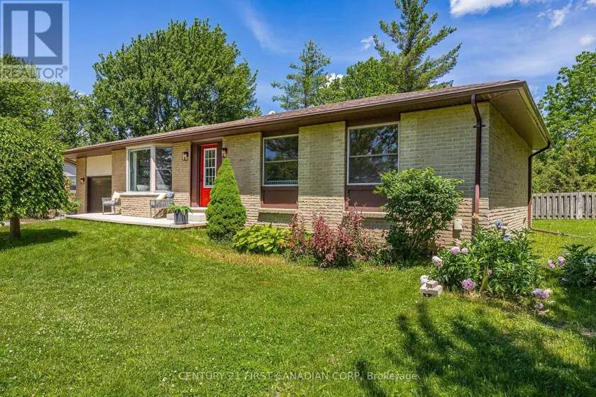 Detached at 34314 DENFIELD ROAD, Lucan Biddulph