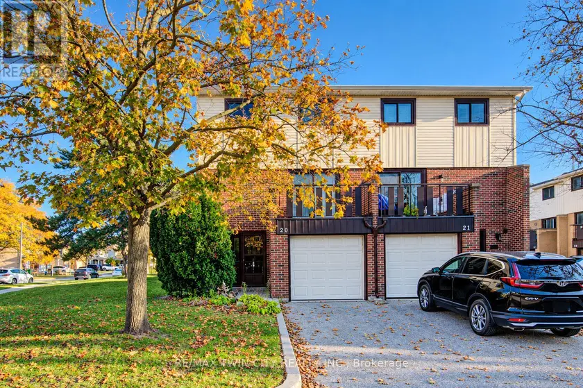 Townhouse at 20 - 187 GRULKE STREET, Kitchener