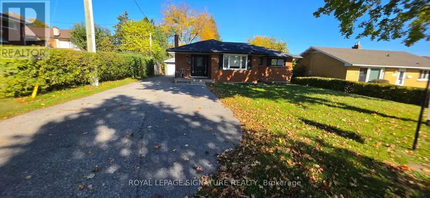 Detached at 406 VERMONT AVENUE, London