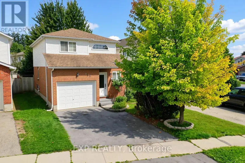 Detached at 237 GREY FOX DRIVE, Kitchener