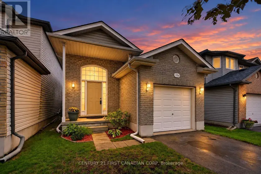 Detached at 1354 ASPENRIDGE CRESCENT, London