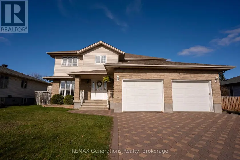 Detached at 312 WADE CRESCENT, Thunder Bay