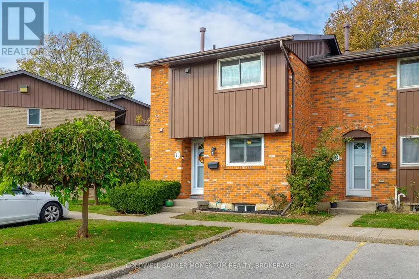 Townhouse at 11 - 151 LINWELL ROAD, St. Catharines