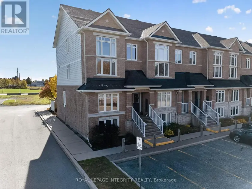 Townhouse at 12 - 320 TIVOLI PRIVATE, Ottawa