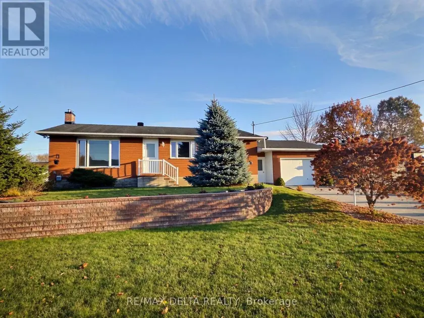 Detached at 2022 PATRICIA STREET, Clarence-Rockland