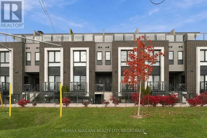 Townhouse at 310 - 6065 MCLEOD ROAD, Niagara Falls