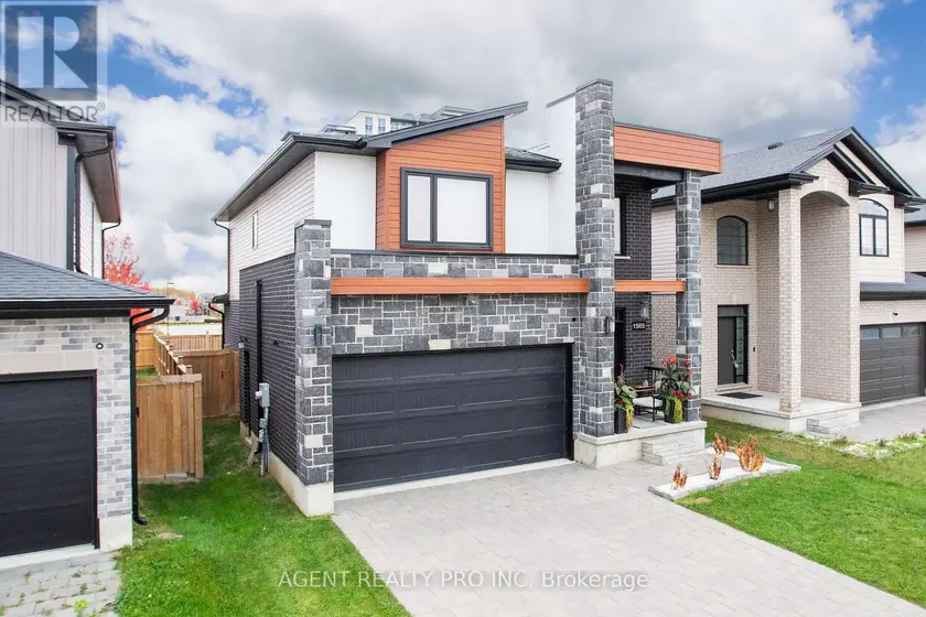 Detached at 1565 HENRICA AVENUE N, London North