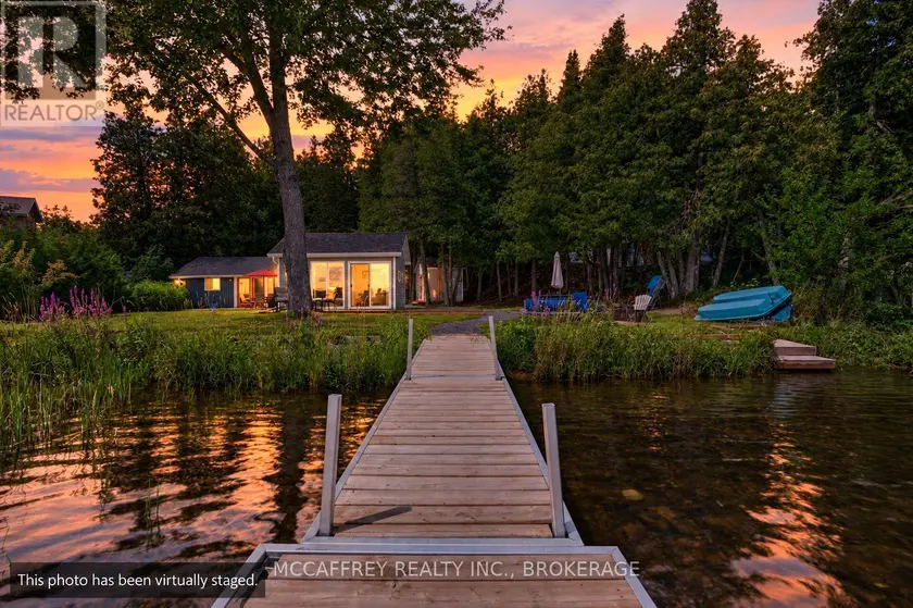 Detached at 154 A/B NORTH BEAVER LAKE ROAD, Stone Mills