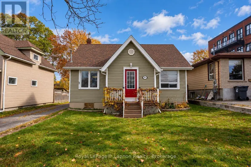 Detached at 74 HIGH STREET N, Thunder Bay
