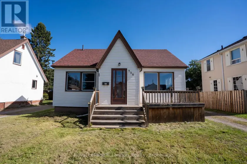 Detached at 738 MORTIMER AVENUE E, Thunder Bay