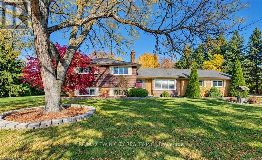 Detached at 499 EAST RIVER ROAD, Brant