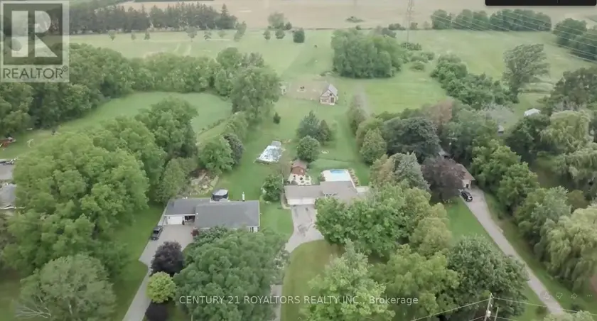 Detached at 843 MOUNT PLEASANT ROAD, Brantford