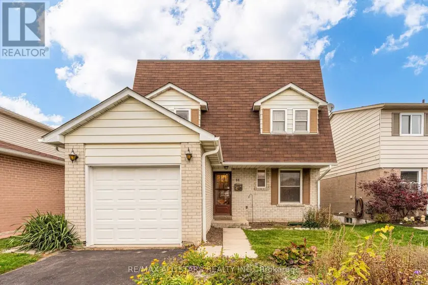 Detached at 44 STANLEY DRIVE, Port Hope