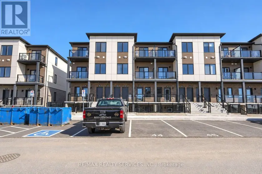 Townhouse at 8 MISEFERI CRESCENT, Cambridge