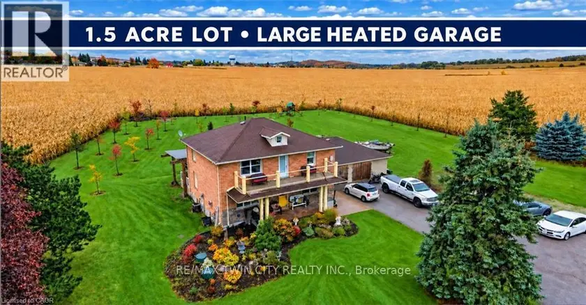 Detached at 1529 NAFZIGER ROAD, Wilmot