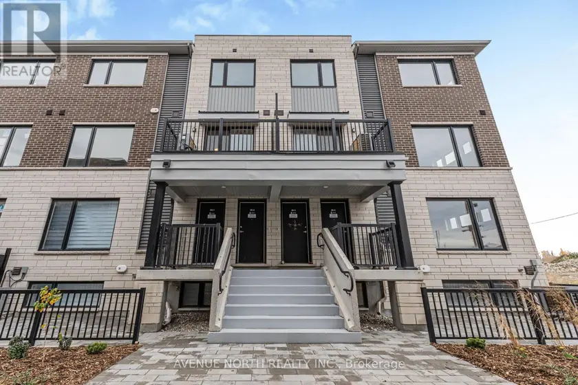 Townhouse at 10 - 1001 GLENROY GILBERT DRIVE, Ottawa