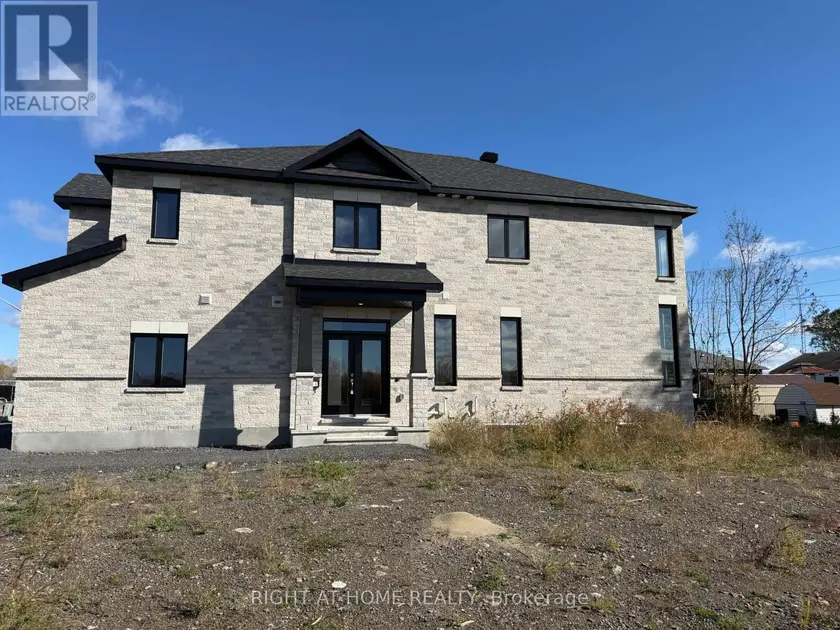 Townhouse at 1 FISHER AVENUE W, South Dundas