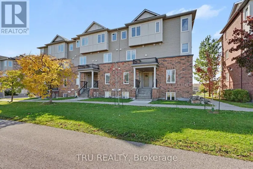 Townhouse at 27 - 2595 LONGFIELDS DRIVE, Ottawa