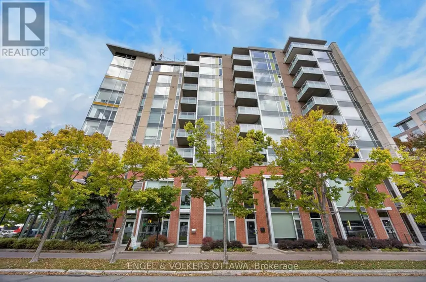 Apartment at 703 - 401 GOLDEN AVENUE, Ottawa