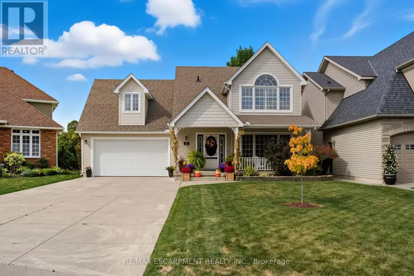 Detached at 4 BLACKBURN CRESCENT, Haldimand