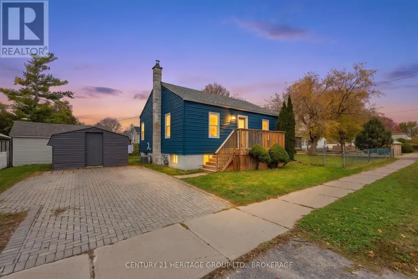 Detached at 136 KINGSCOURT AVENUE, Kingston