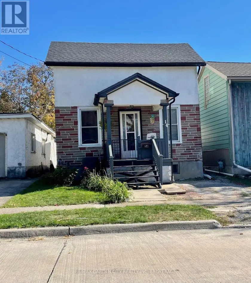 Detached at 14 WELLAND STREET S, Thorold
