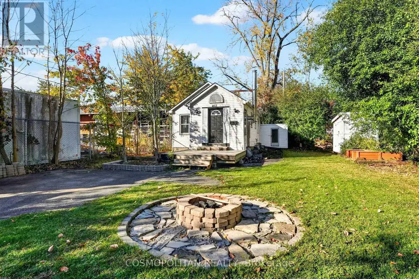 Detached at 403 CRESCENT ROAD, Fort Erie