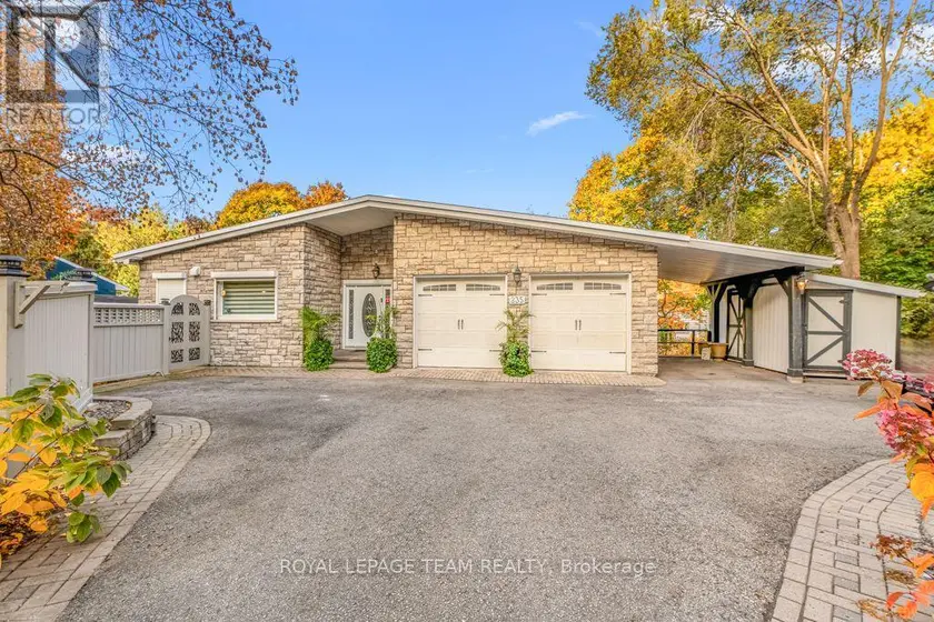 Detached at 235 HEMLOCK ROAD, Ottawa
