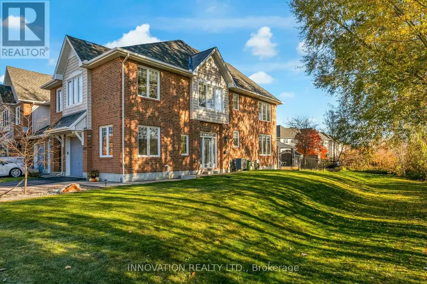 Townhouse at 4291 KELLY FARM DRIVE, Ottawa