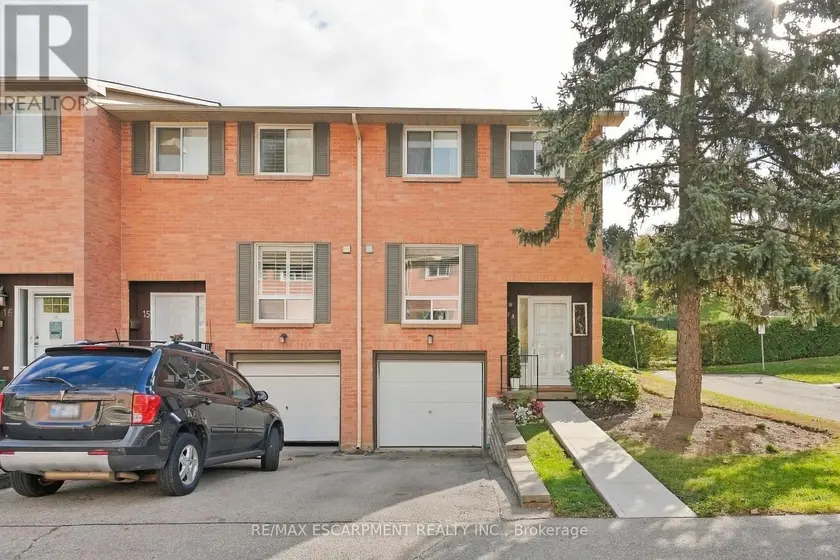 Townhouse at 14 - 66 SUMMERCREST DRIVE, Hamilton