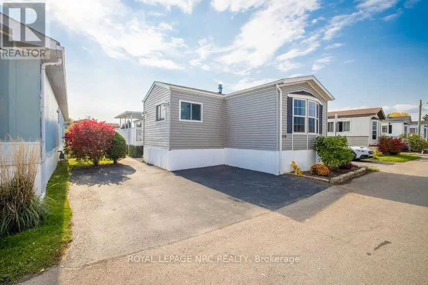 Detached at 4578 REBECCA LANE, Lincoln