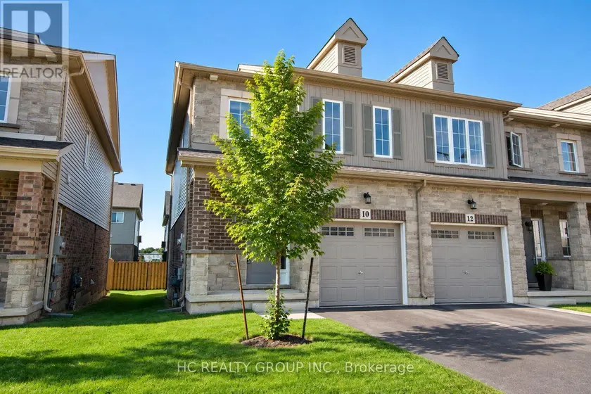 Townhouse at 10 DAYMAN DRIVE, Hamilton