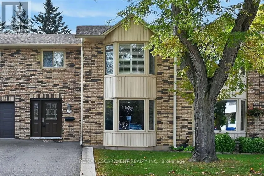 Townhouse at 2 - 1 PEEBLES STREET, Haldimand