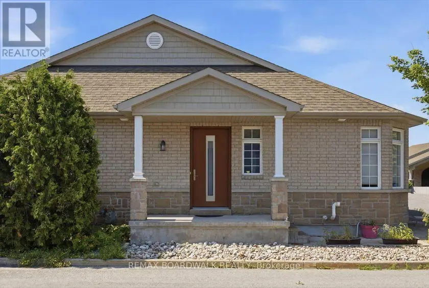 Townhouse at 116 PASSAGEWAY PRIVATE, Ottawa
