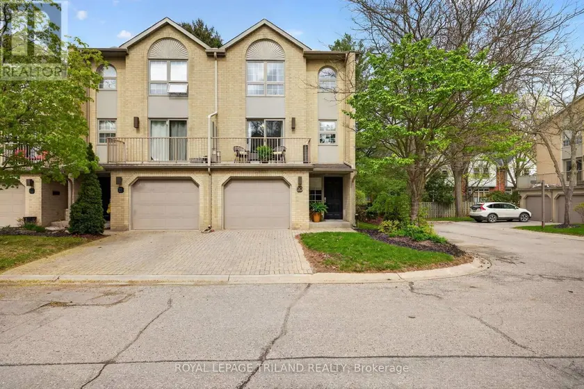 Townhouse at 20 - 1399 COMMISSIONERS ROAD W, London